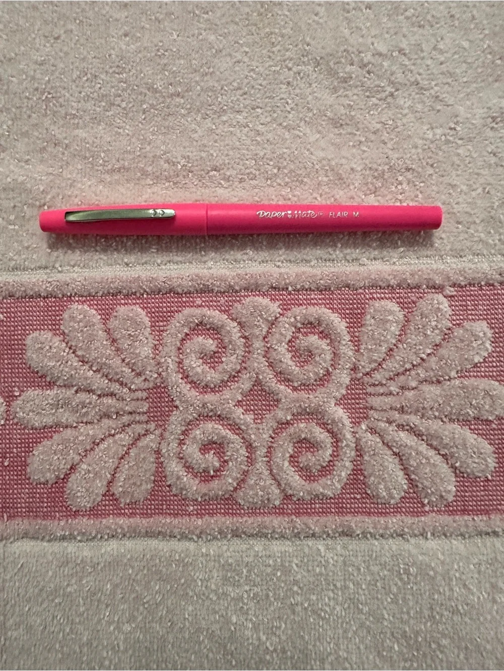 Vintage Cannon Monticello “Santa Cruz” Pink Bath Towel Excellent Vtg condition